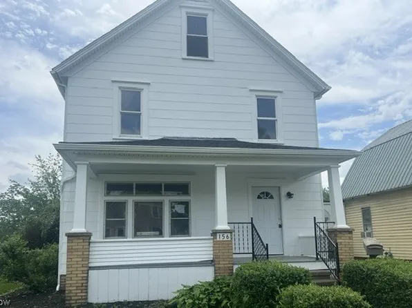 156 E Michigan Ave, Sebring, OH 44672