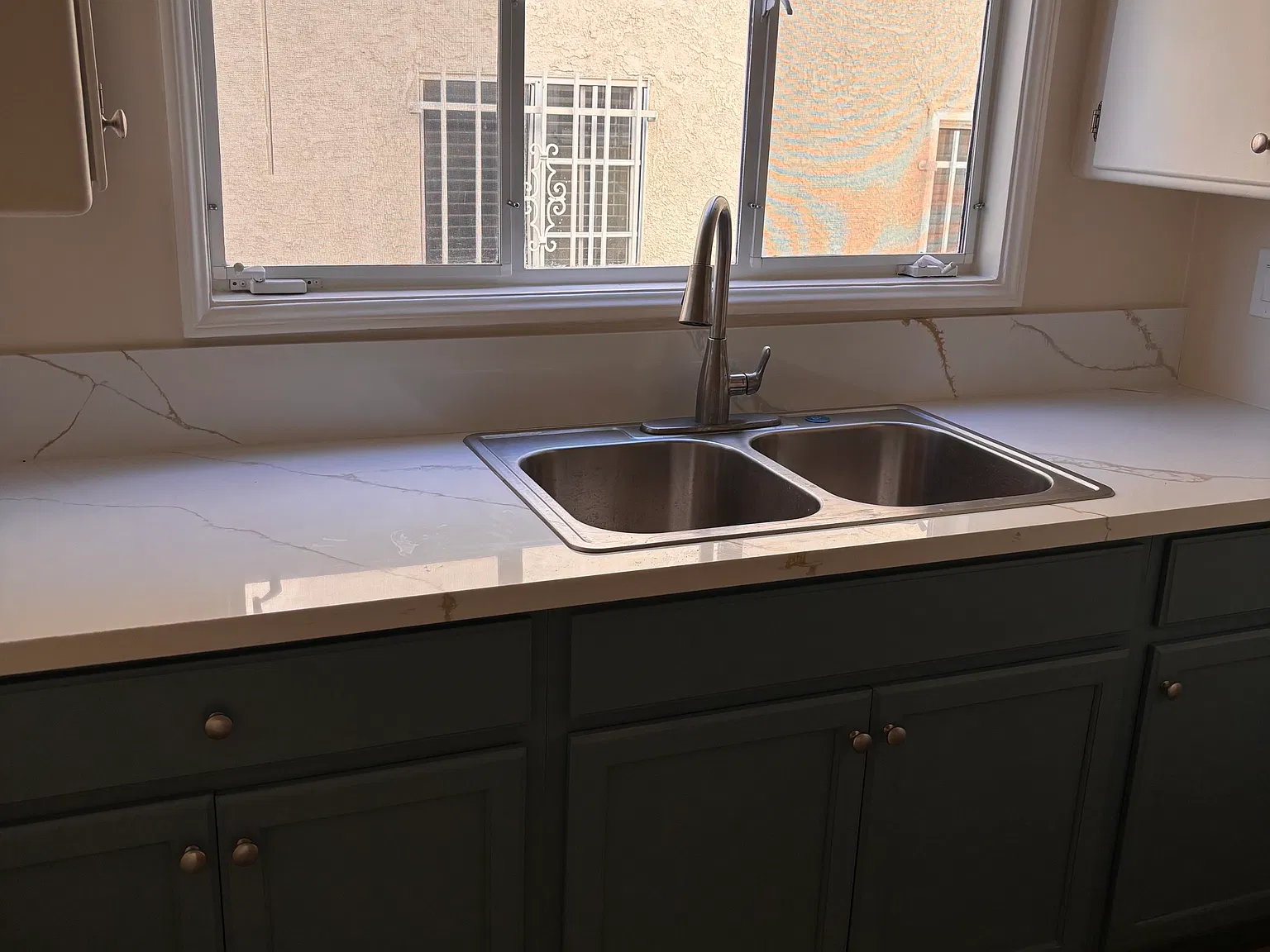 Studio, 800 sqft, $1,600 — Photo 4