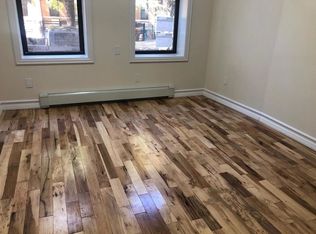 3269 48th St APT 1R, Astoria, NY 11103