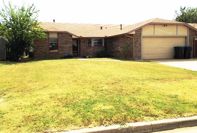 1st image of 5412 SE 84th St