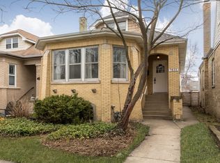 7835 Kenneth Ave, Skokie, IL 60076