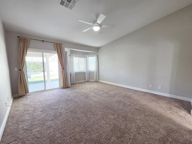 6029 Cocktail Dr — Photo 22