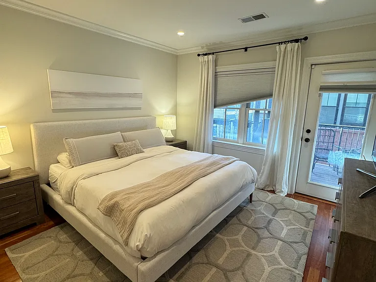 49 L St #2 — Photo 14