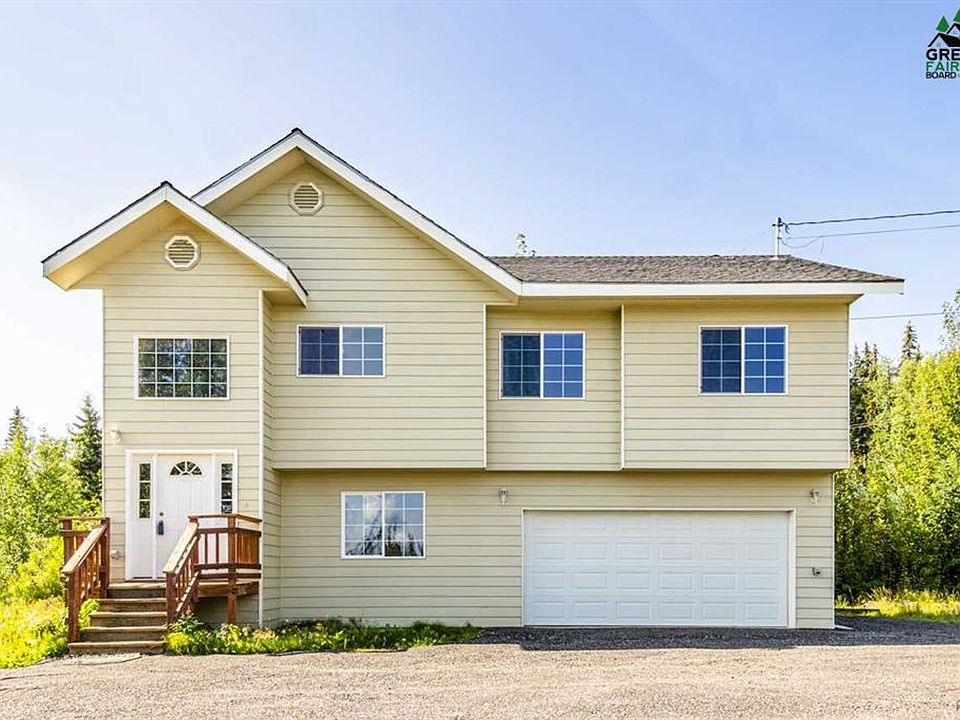 1st image of 968 Pickering Dr