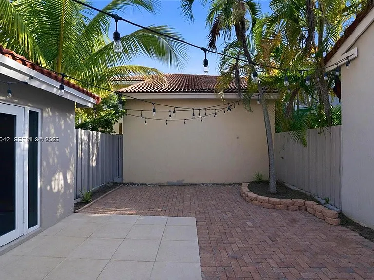 1135 Oysterwood St — Photo 45