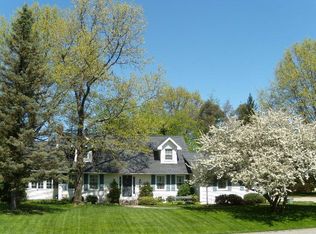 109 N Skytop Rd, Edinboro, PA 16412