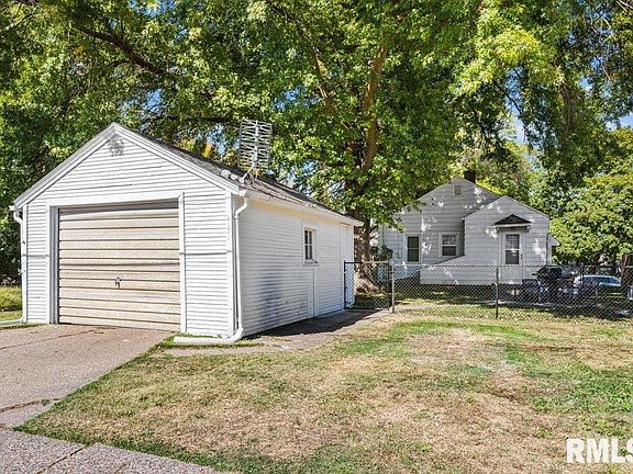 5th image of 2131 W 18th St