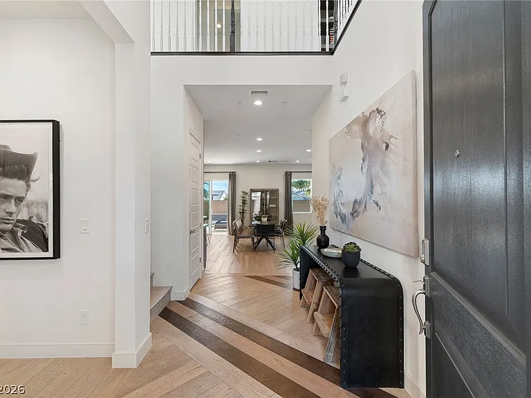10125 Sequoia Glen Ave — Photo 4