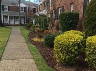 190 Knickerbocker Rd APT 15, Englewood, NJ 07631