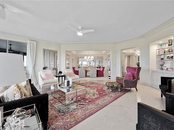 3rd image of 5051 Pelican Colony BLVD #404