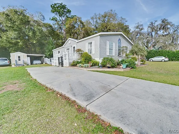 5098 S Castlelake Ave, Floral City, FL 34436