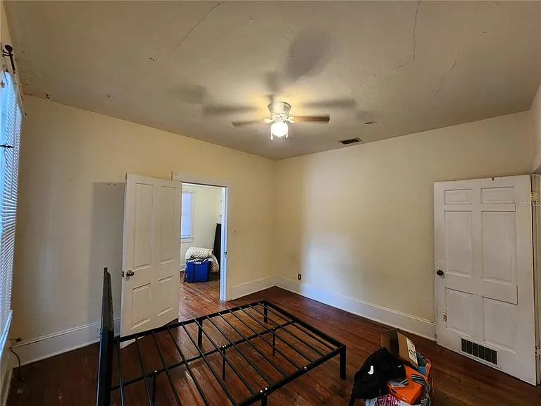 812 SE 4th Ave — Photo 14
