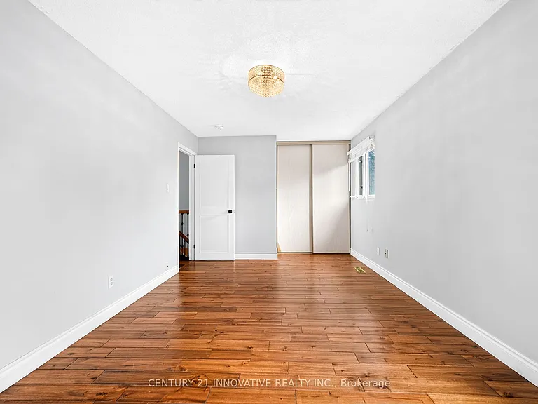 154 Fanshawe Dr — Photo 19