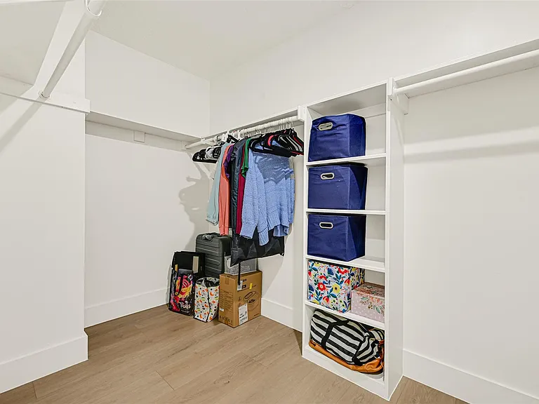 723 Loire Ln — Photo 11