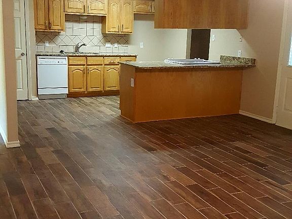 5th image of 3512 Littlestone Dr