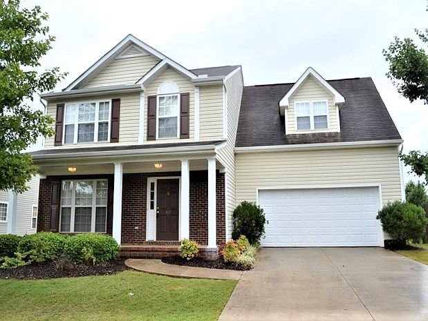 1st image of 307 Plamondon Dr