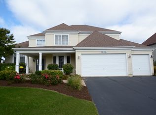 38W596 Dobson Ln, Geneva, IL 60134