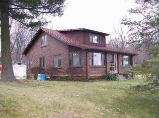 1900 N Shore Dr, Rome City, IN