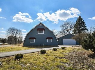 957 W 153rd Ave, Crown Point, IN 46307