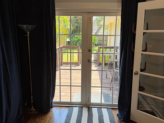 office/sunroom