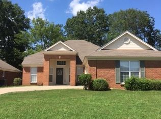 624 Ryefield Rd, Montgomery, AL 36117