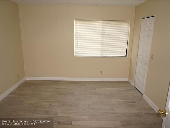5th image of 602 Sea Pine Way APT B1