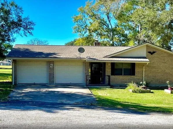 46 Chapel Hl, Trinity, TX 75862