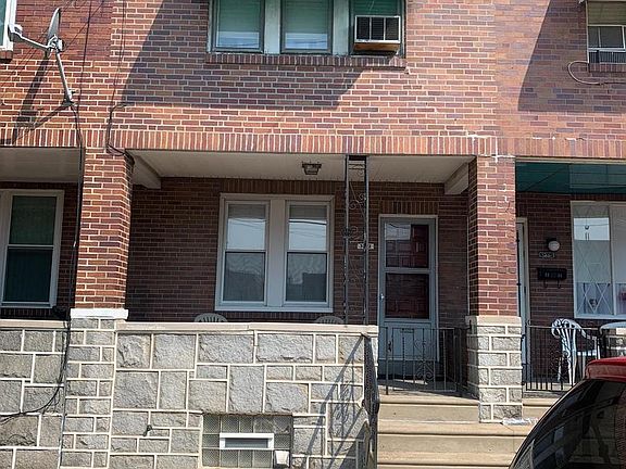 2nd image of 3332 E Thompson St