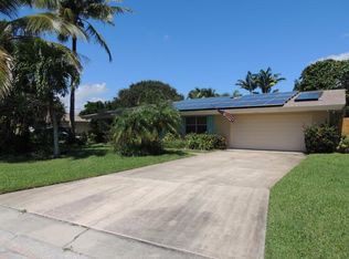 1154 Samar Rd, Cocoa Beach, FL 32931