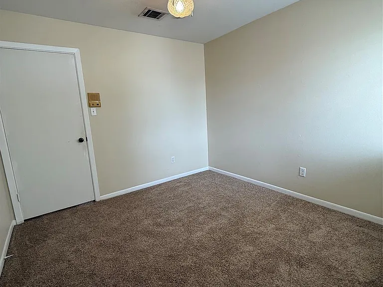 17149 Beaver Springs Dr #13 — Photo 18
