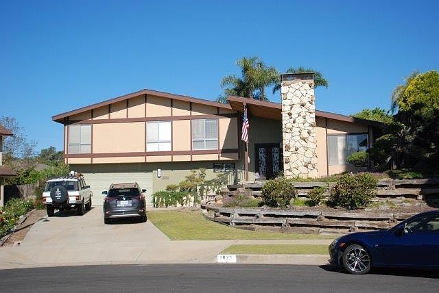 Cul De Sac Location w/ Parking
