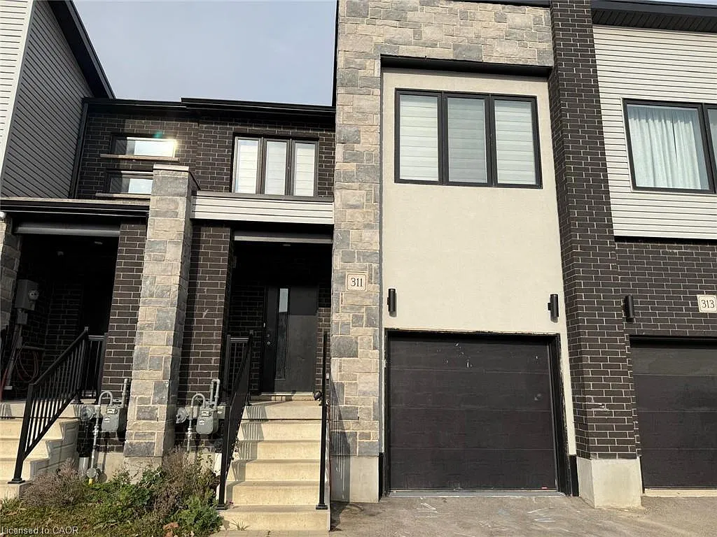 3 bed, 2.5 bath, 1505 sqft, $2,500 — Photo 2