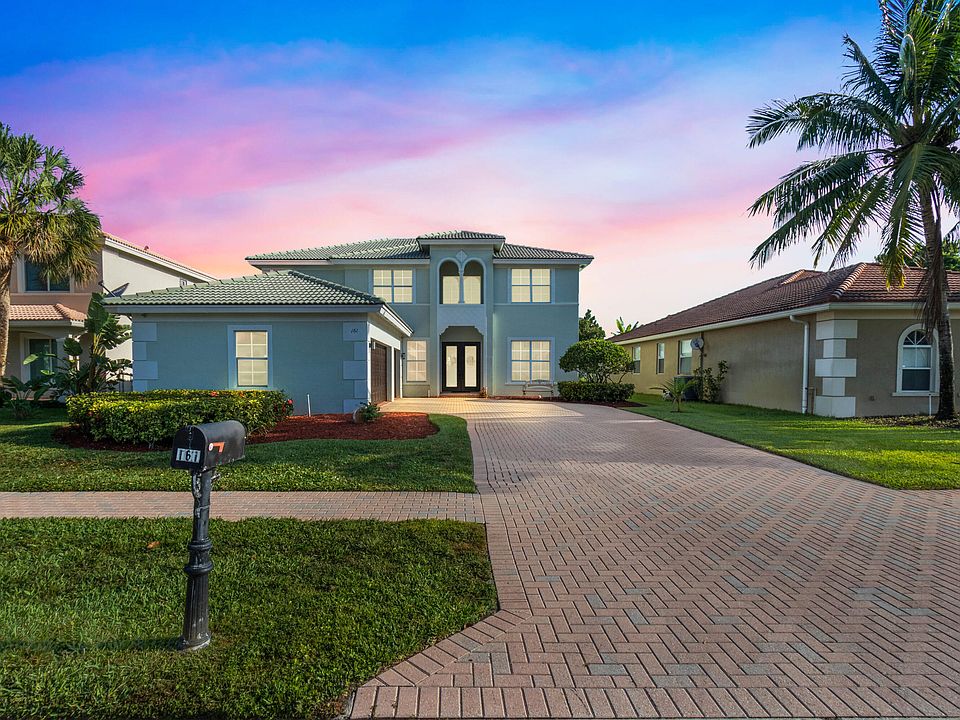 1st image of 161 Bella Vista Way