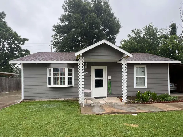 4574 S Hemlock Ave, Wichita, KS 67216