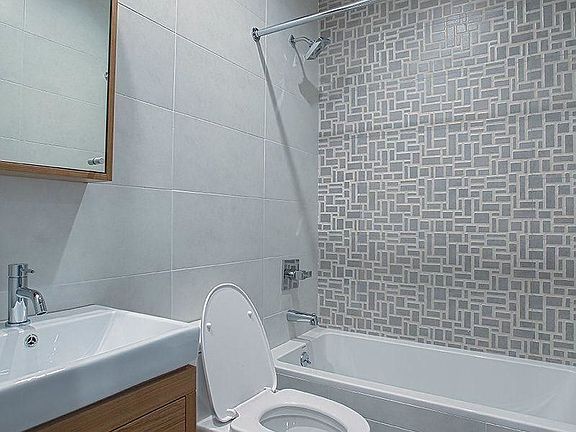 4th image of 182 Jefferson St #2F