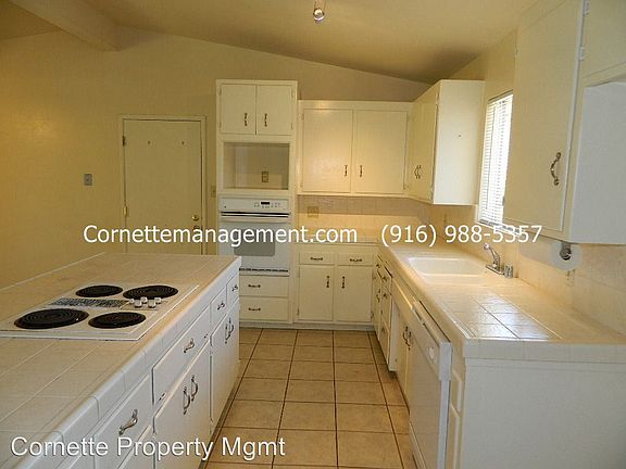 5th image of 7430 Amy Ave