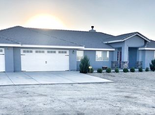 10544 Ponderosa Rd, Pinon Hills, CA 92372