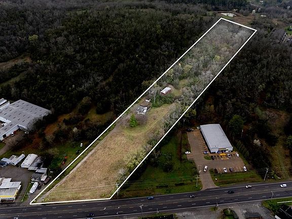 2nd image of 1219 S Dickerson Rd