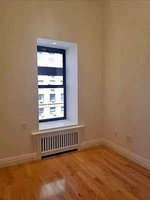 Rented by CitySites Real Estate Group | media 16