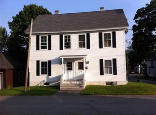 17 Blackstone St, Bangor, ME 04401