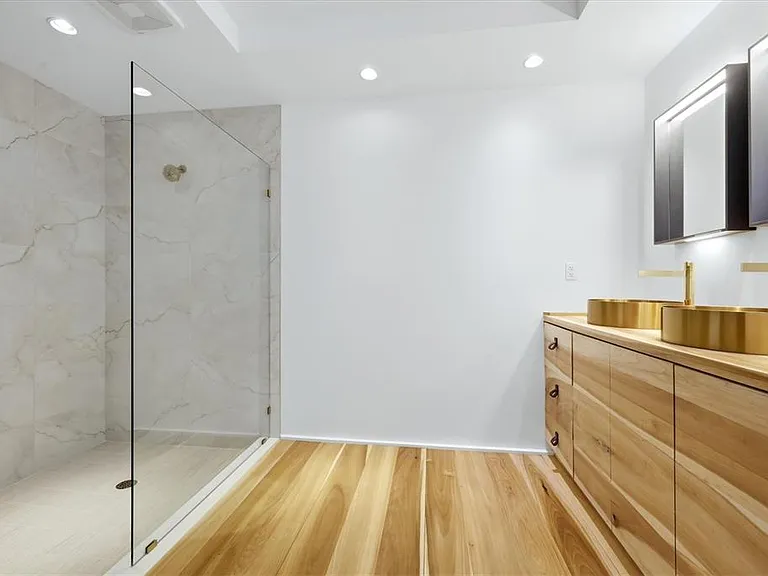 111 S Pineapple Ave #1103 — Photo 40