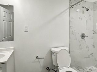 4706 Deanwood Dr, Capitol Heights, MD 20743