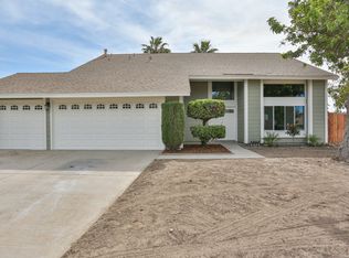 2415 N Glenwood Ave, Rialto, CA 92377