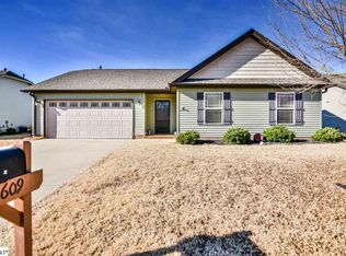 609 Chartwell Dr, Greer, SC 29650