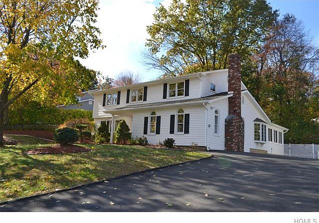 1st image of 6 S Lilburn Dr