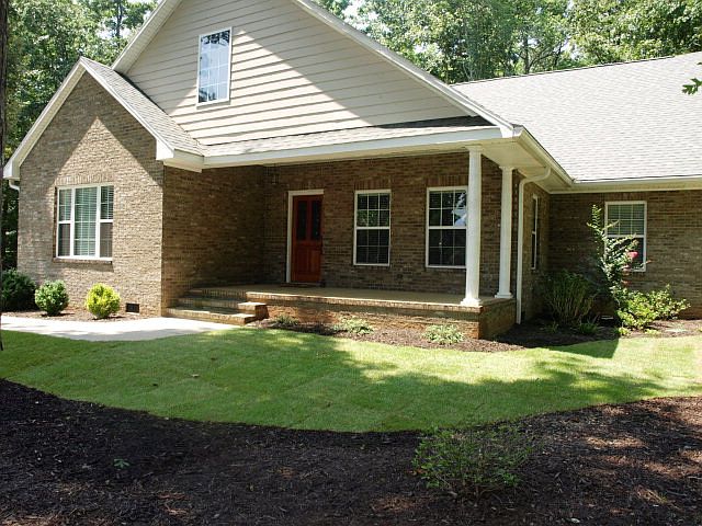 1st image of 419 Lakeport Dr