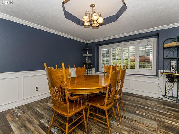 4th image of 1800 Bay Meadows Dr