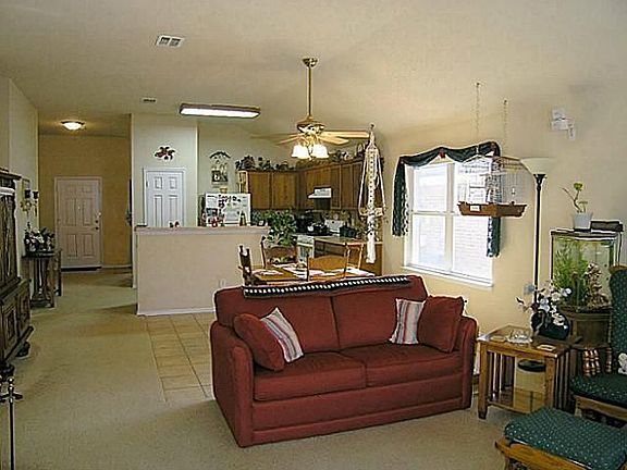 3rd image of 7400 Cresswell Dr