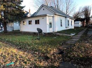 504 Benton Ave E, Albia, IA 52531
