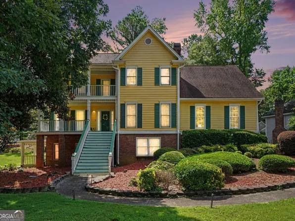 7336 Waters Edge Dr, Stone Mountain, GA 30087